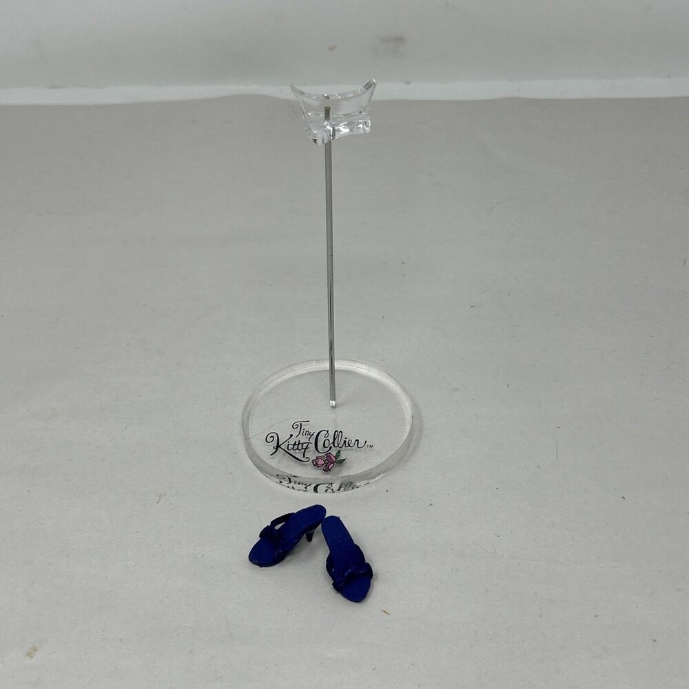 10” Tonner Tiny Kitty Collier Doll Shoes Heels Blue Glitter & Glass Stand